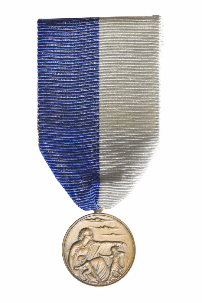 The Commemorative Medal of the Dutch Air-Raid Protection Association 1940–1945, obverse of a Second World War medal