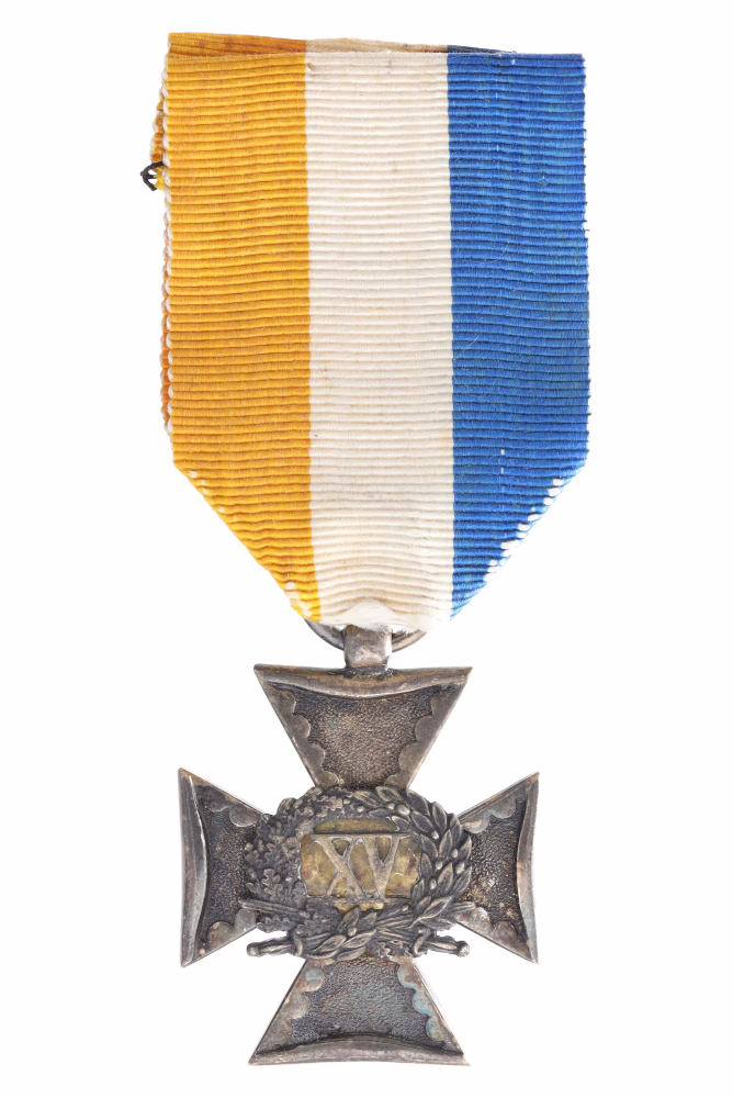 Decoration for Distinguished, Long-term and Effective Service as an Officer in the Dutch Armed Forces