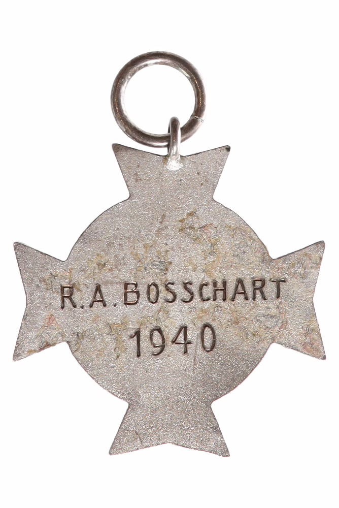 The Eleven Cities Cross, the reverse side of the medal awarded to those who completed the Eleven Cities Tour in 1940